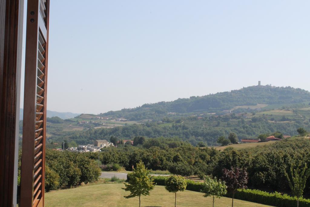 Villa Carla Castino Kültér fotó